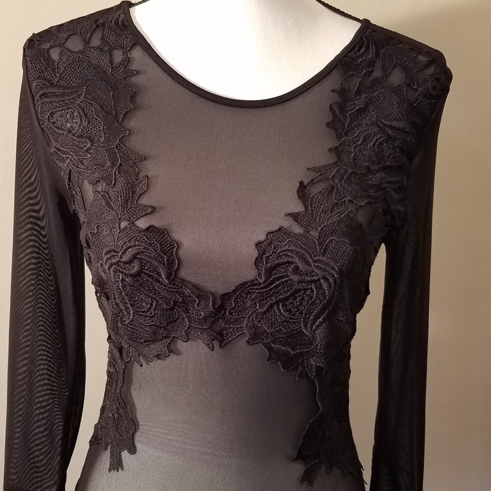 Sold! FOREVER 21 Women's Sheer Black Lace Body Suit - Picture 4 of 4